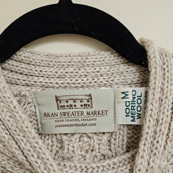 Real Irish Wool Sweater Aran Sweater Market Cable Knit Cozy Tunic Top Size M - Picture 4 of 9